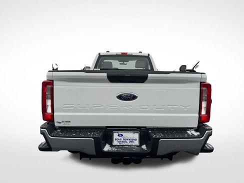 New 2026 Ford F250 XL w/ XL Chrome Package image 17