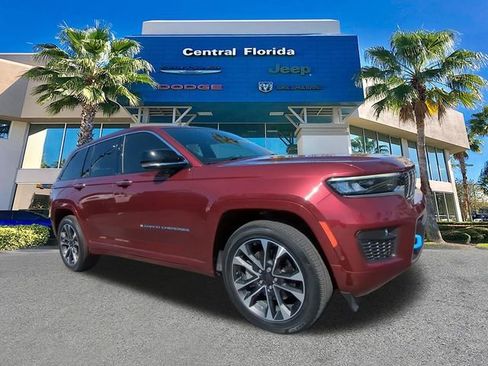 Certified 2023 Jeep Grand Cherokee Overland w/ Luxury Tech Group IV image 2