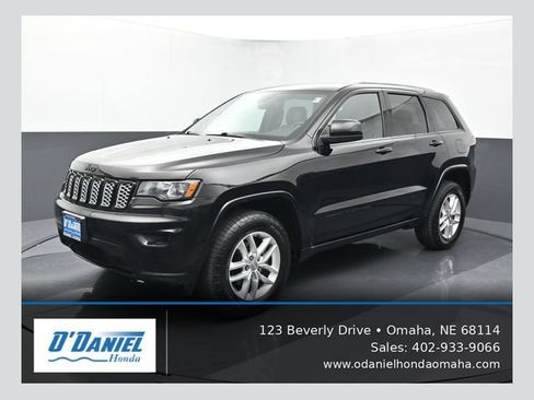 Used 2018 Jeep Grand Cherokee Altitude AWD/4WD image 1