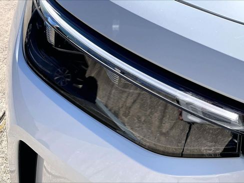 New 2026 Volkswagen Tiguan S image 13