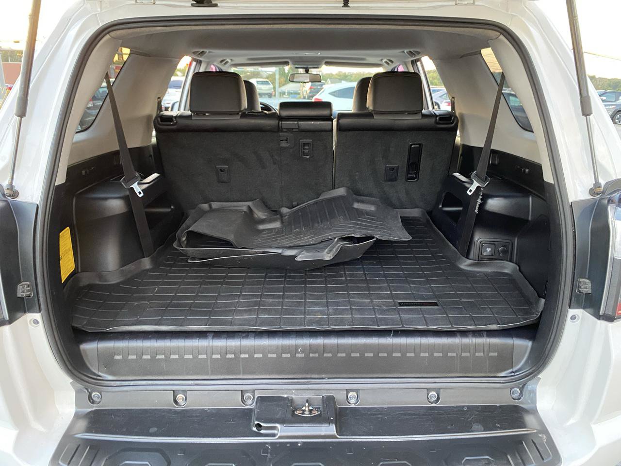 Used 2014 Toyota 4Runner SR5 Premium AWD/4WD image 18