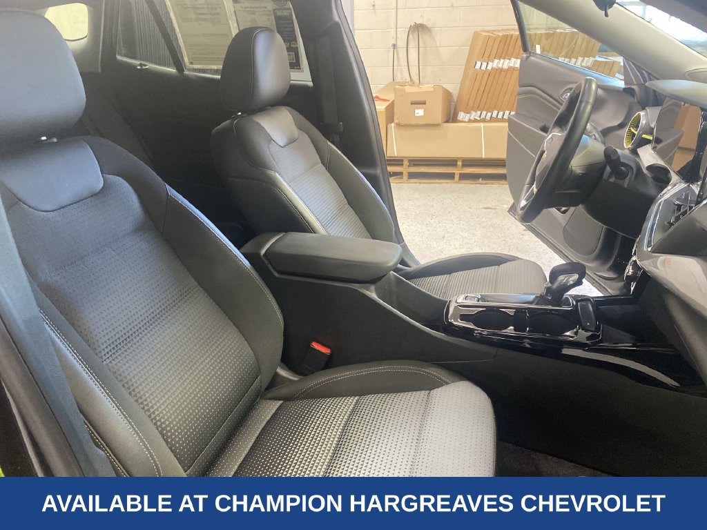 Certified 2024 Chevrolet Trax LT w/ Driver Confidence Package FWD image 36