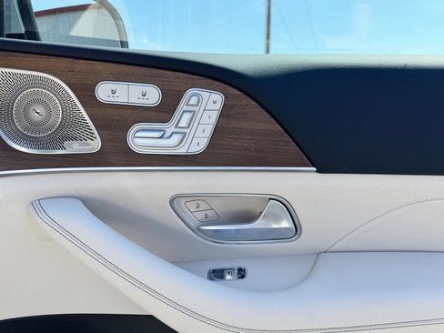 Used 2026 Mercedes-Benz GLS 450 4MATIC image 31