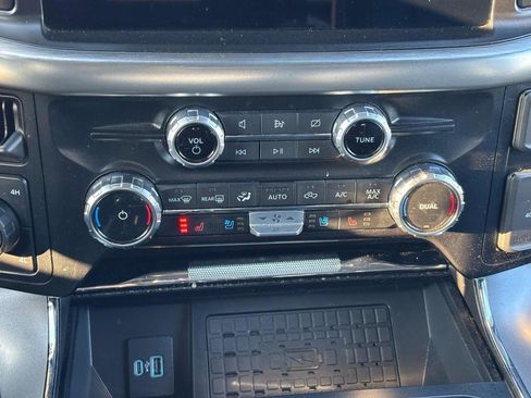 Used 2023 Ford F150 Lariat w/ Equipment Group 502A High image 25