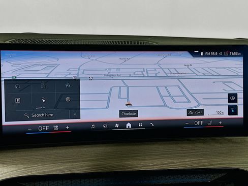 Used 2025 BMW i4 xDrive40i image 22