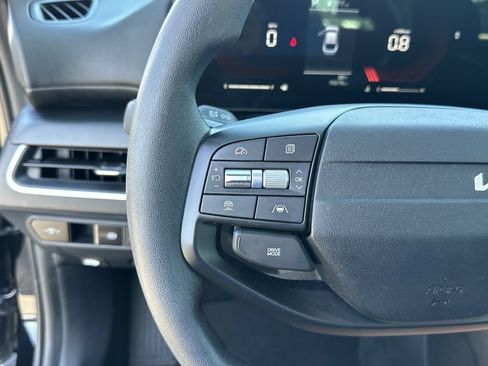 Certified 2025 Kia K4 FWD image 32