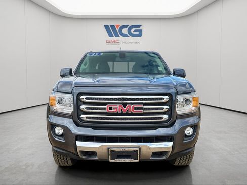 Used 2015 GMC Canyon SLE w/ All-Terrain Package AWD/4WD image 4
