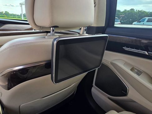 Used 2018 Genesis G90 5.0 Ultimate AWD/4WD image 23