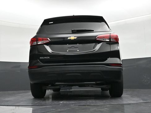 Used 2024 Chevrolet Equinox LS FWD image 23