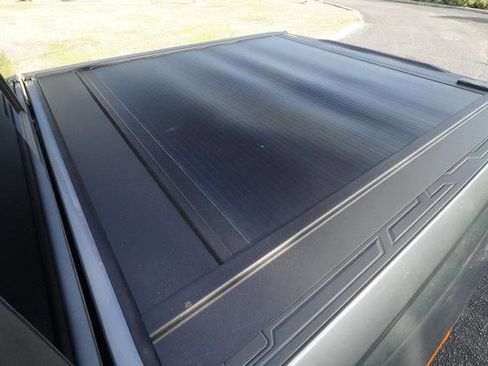 Used 2024 GMC Canyon AT4 w/ Technology Package image 33