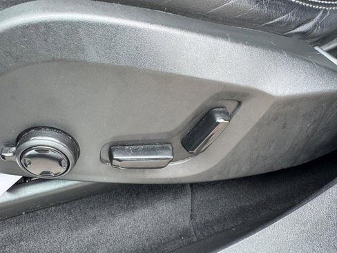 Used 2021 Volvo XC90 T6 Inscription w/ Protection Package Premier image 17