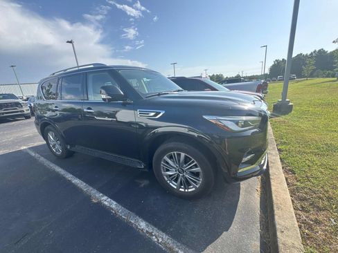 Used 2023 INFINITI QX80 Luxe w/ Cargo Package RWD image 6