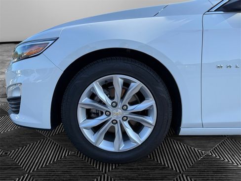 Used 2023 Chevrolet Malibu LT image 14