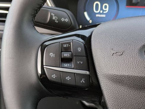 Used 2023 Ford Escape Platinum AWD/4WD image 12