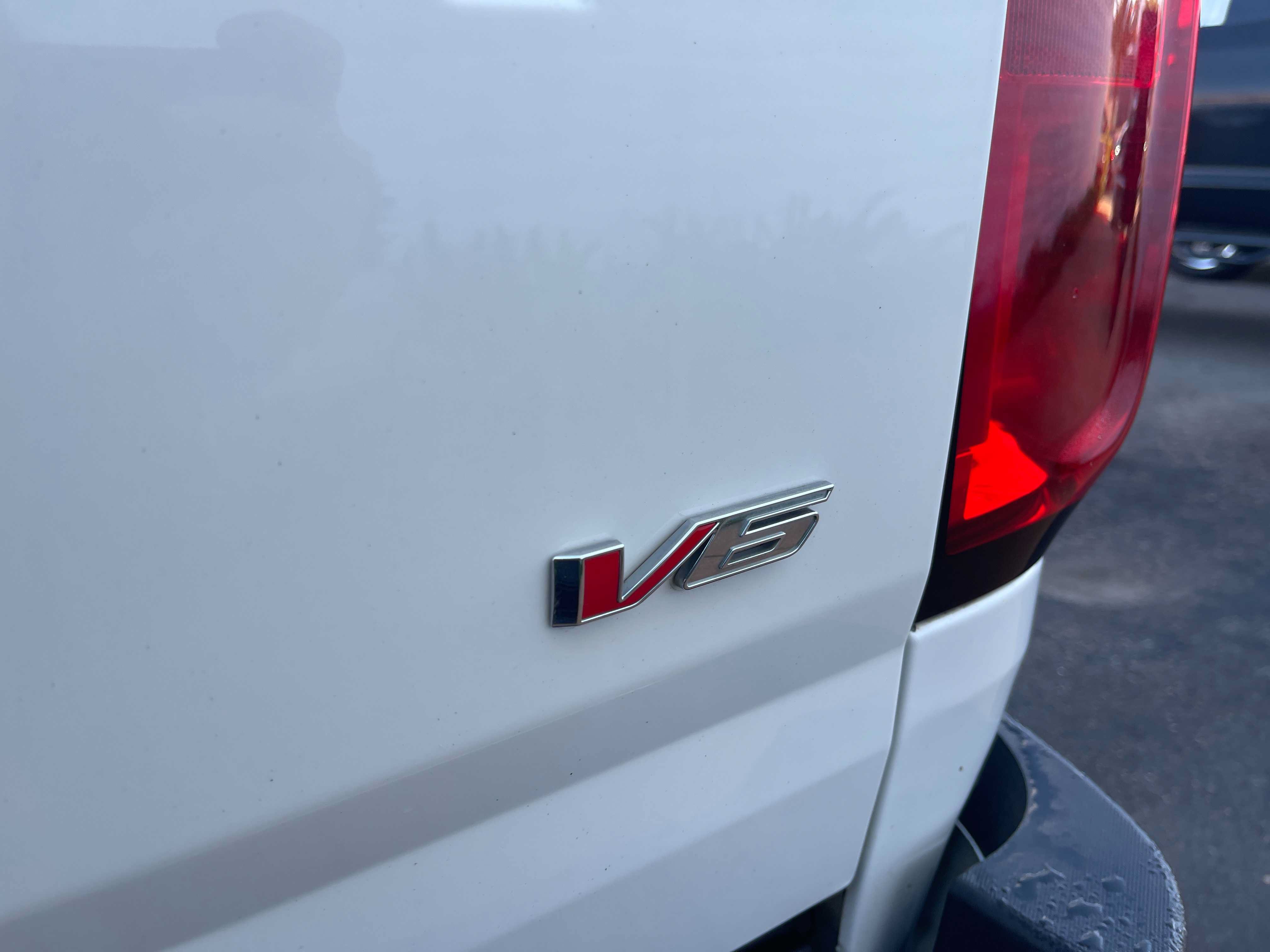 Used 2021 Chevrolet Colorado LT AWD/4WD image 11
