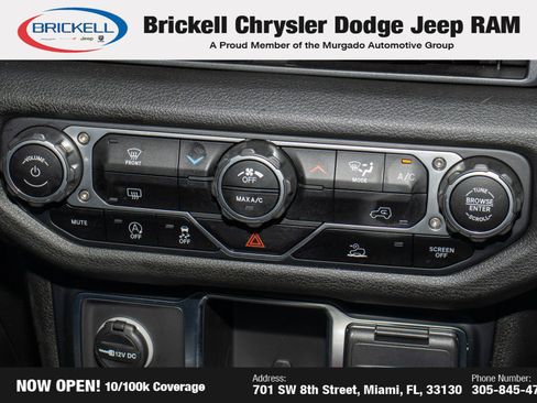 Used 2024 Jeep Wrangler Sport image 19