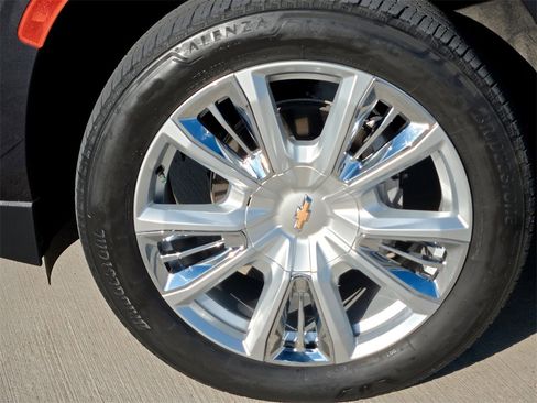 Used 2023 Chevrolet Tahoe High Country image 9