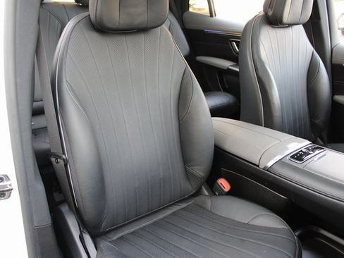 Used 2023 Mercedes-Benz EQS 580 4MATIC SUV image 15