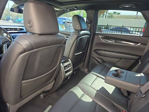 Used 2020 Cadillac XT5 Premium Luxury image 11