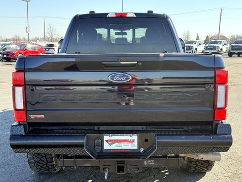 Used 2022 Ford F250 Lariat w/ Lariat Ultimate Package image 4