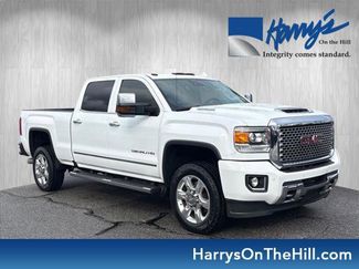 Used 2017 GMC Sierra 2500 Denali w/ Duramax Plus Package video 1