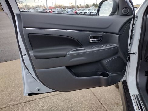 New 2026 Mitsubishi Outlander Sport ES image 24