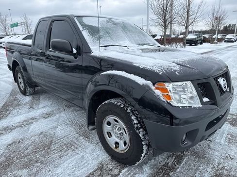 Used 2019 Nissan Frontier S image 1
