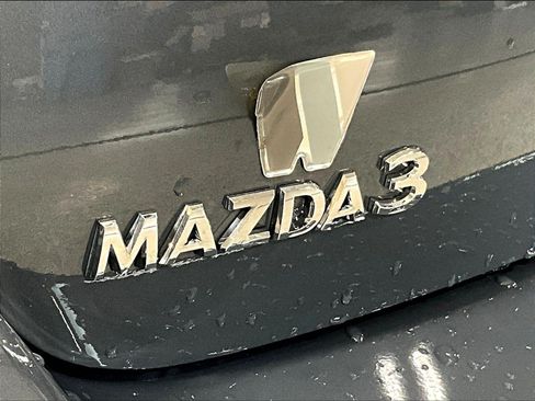 Used 2022 MAZDA MAZDA3 s FWD image 21