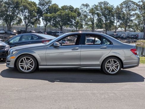 Used 2012 Mercedes-Benz C 300 Sport image 2