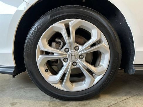 Used 2023 Honda Accord LX image 11