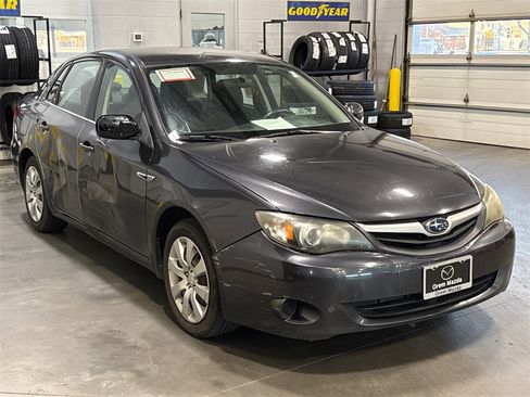 Used 2011 Subaru Impreza 2.5i image 3