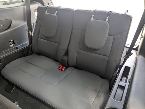 New 2026 Ford Explorer Active RWD image 25