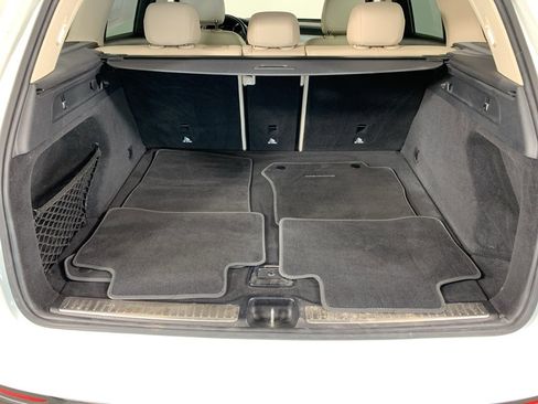 Used 2021 Mercedes-Benz GLC 300 image 29
