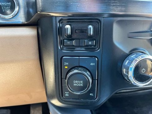 Used 2024 Ford F350 Lariat w/ Chrome Package AWD/4WD image 29