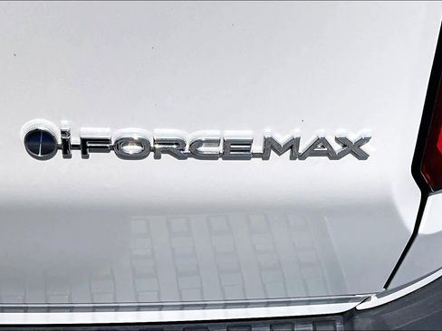 Used 2025 Toyota Land Cruiser w/ Premium Package AWD/4WD image 10