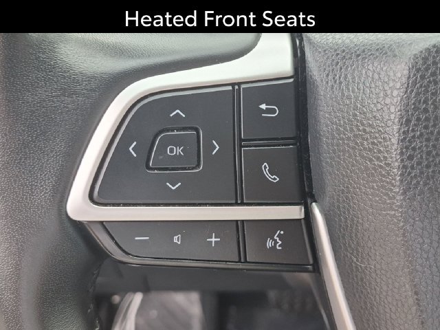 Used 2025 Toyota Grand Highlander AWD image 17