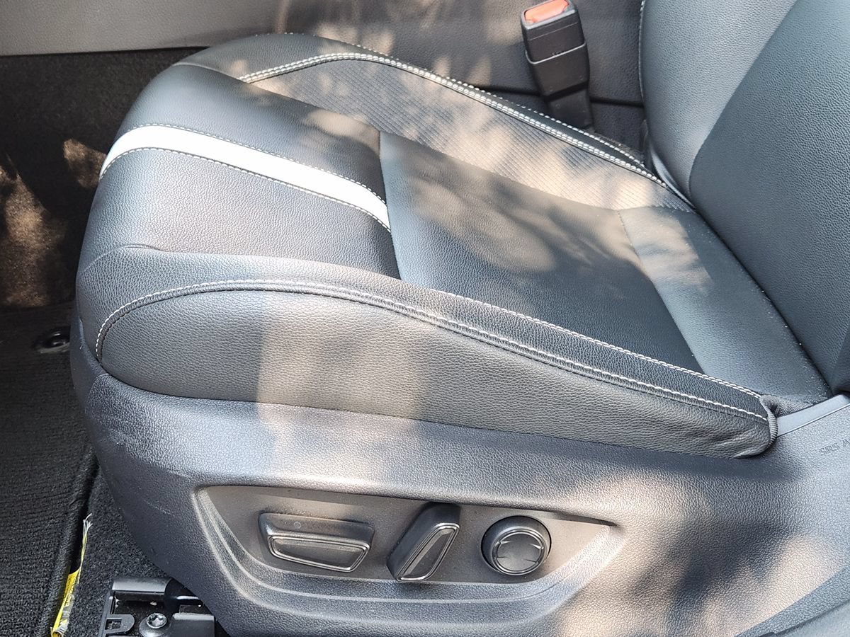 Used 2025 Toyota Camry SE w/ Multimedia Upgrade Package FWD image 42