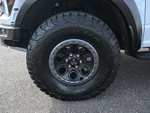 Used 2024 Ford F150 Raptor image 12