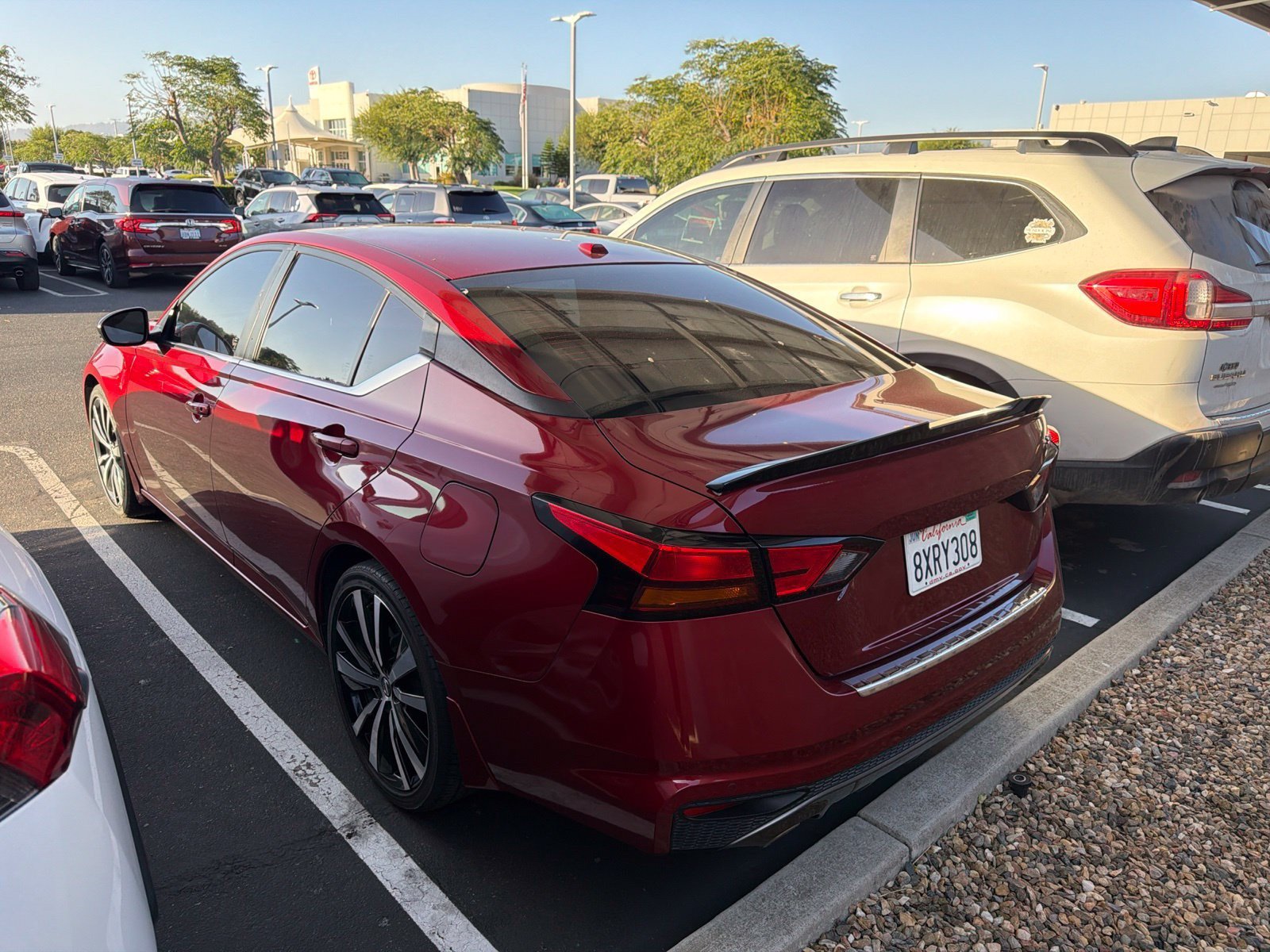 Used 2021 Nissan Altima 2.5 SR w/ SR Premium Package FWD image 5