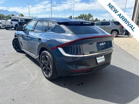 Used 2025 Kia EV6 Wind RWD image 5