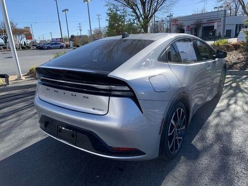 New 2026 Toyota Prius Plug-In Hybrid FWD image 8