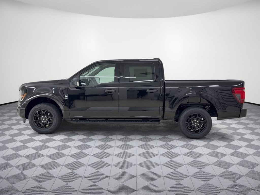 New 2026 Ford F150 XLT w/ Equipment Group 302A MID RWD image 2