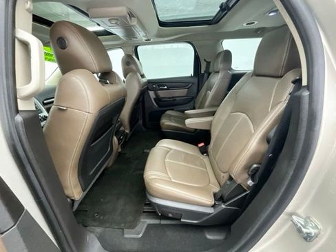 Used 2017 GMC Acadia Limited SLT FWD image 9