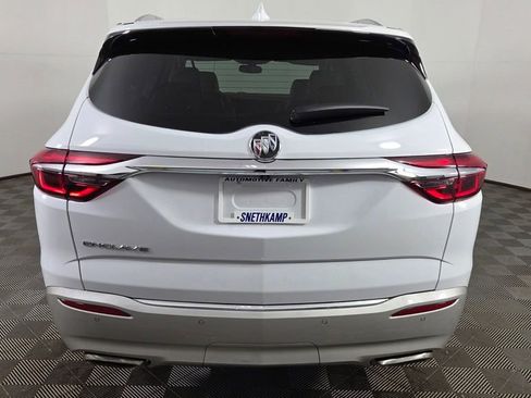 Used 2021 Buick Enclave Essence w/ LPO, Floor Liner Package image 6