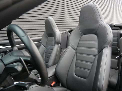 Certified 2024 Porsche 911 Turbo image 5