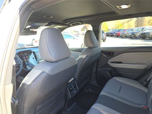 Used 2025 Subaru Forester Premium w/ Convenience Package #1 image 17