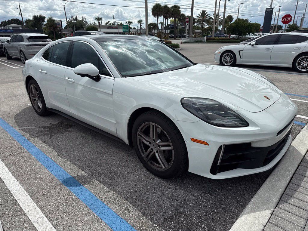 Certified 2025 Porsche Panamera RWD image 39
