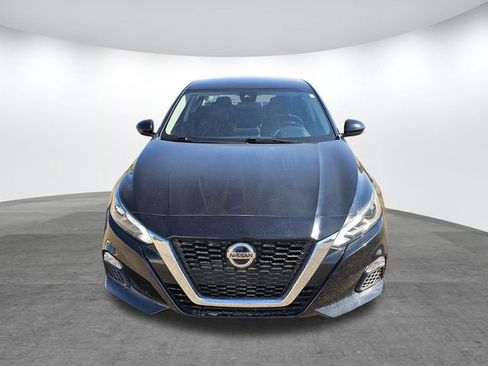 Used 2022 Nissan Altima 2.5 SV image 2
