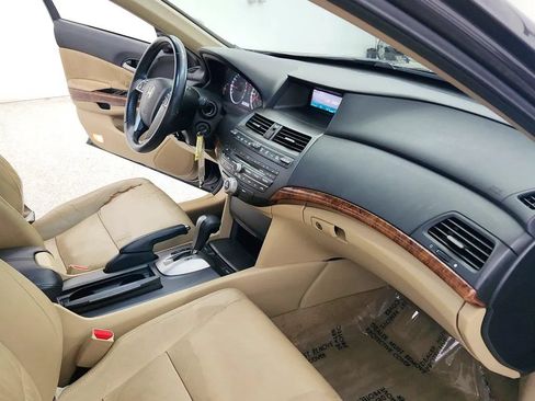 Used 2011 Honda Accord EX-L image 27