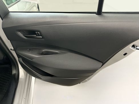 Used 2024 Toyota Corolla LE FWD image 31